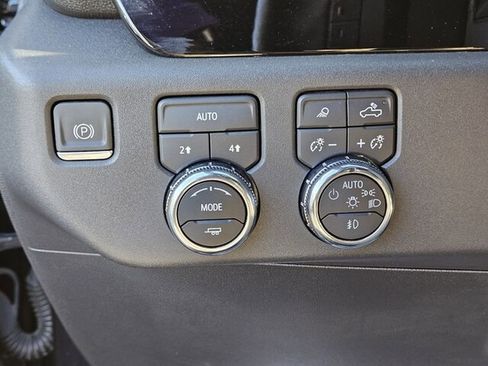 Used 2023 GMC Sierra 1500 Elevation w/ Elevation Premium Package image 26