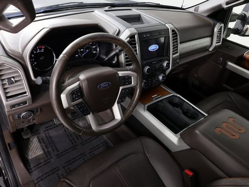 Used 2017 Ford F350 King Ranch image 24