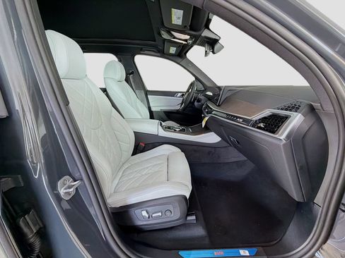 New 2026 BMW X5 sDrive40i RWD image 30
