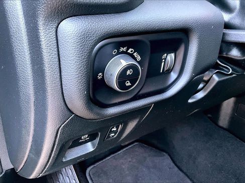 Used 2025 RAM 1500 Big Horn image 31
