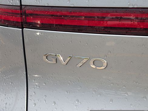 Used 2026 Genesis GV70 2.5T AWD/4WD image 35