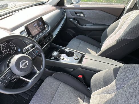 Certified 2023 Nissan Rogue SV image 20