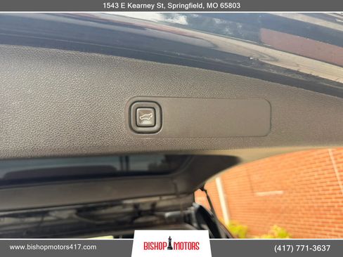 Used 2013 Chevrolet Tahoe LTZ AWD/4WD image 14