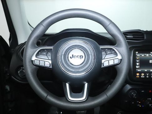 Certified 2023 Jeep Renegade Latitude AWD/4WD image 21