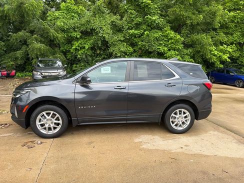 Used 2022 Chevrolet Equinox LT AWD/4WD image 4
