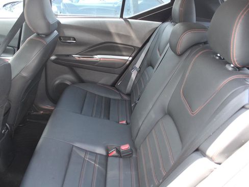 Used 2020 Nissan Kicks SR w/ SR Premium Package FWD image 7
