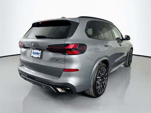 Used 2024 BMW X5 sDrive40i w/ M Sport Package image 6