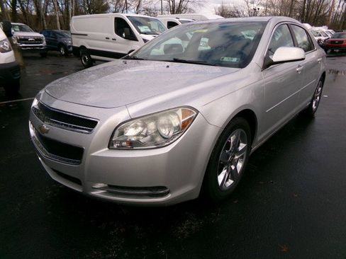 Used 2010 Chevrolet Malibu LT w/ Power Convenience Package image 4
