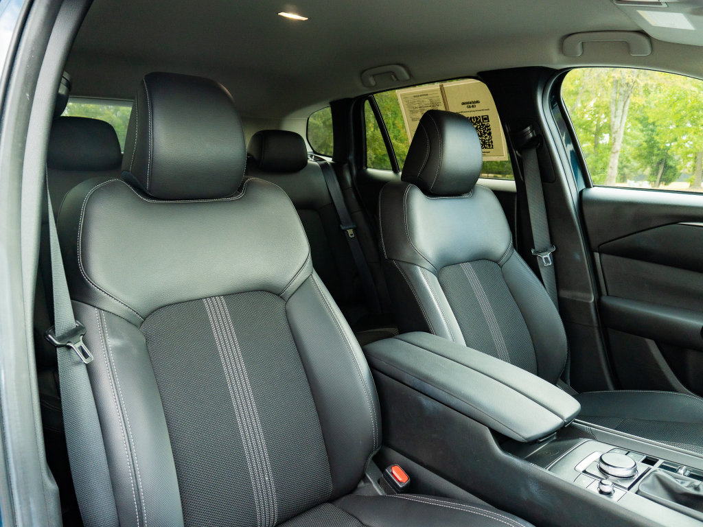 Used 2025 MAZDA CX-50 AWD 2.5 S w/ Preferred Package image 19