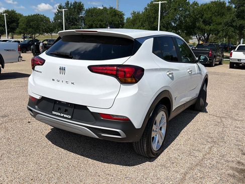 Used 2025 Buick Encore GX Preferred FWD image 7
