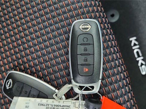 New 2026 Nissan Kicks SR w/ Cold Weather Package image 27