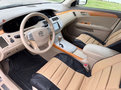 Used 2007 Toyota Avalon XLS image 9