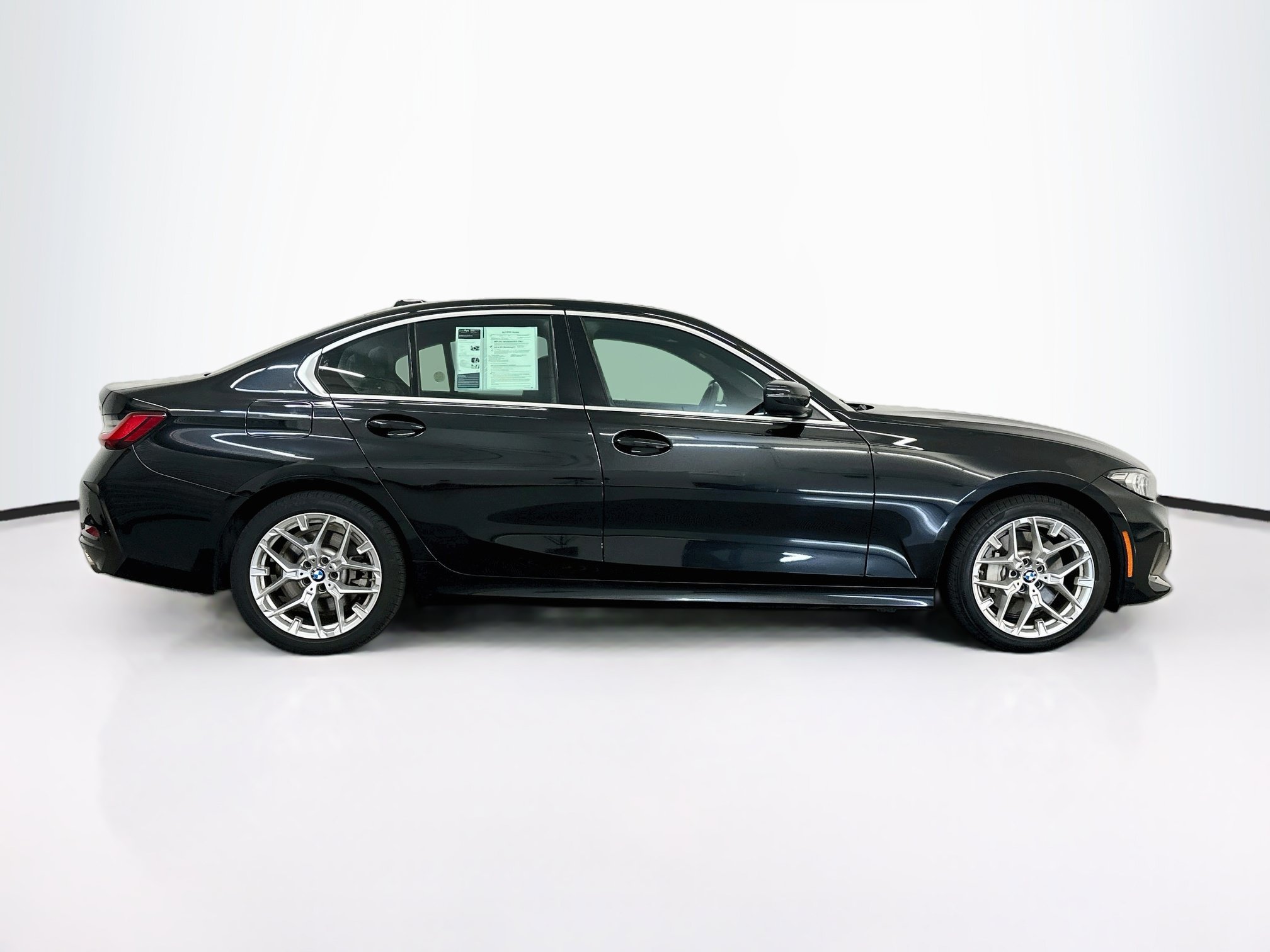 Used 2026 BMW 330i xDrive Sedan AWD/4WD image 10