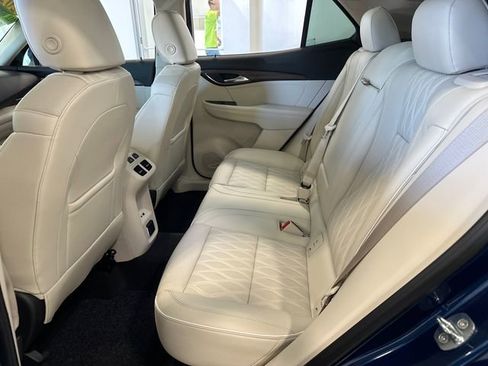 Certified 2023 Buick Envision Avenir image 32