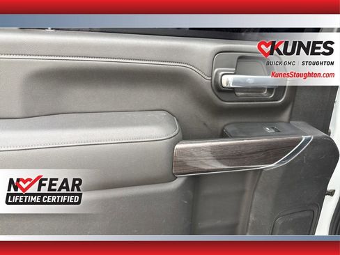 Used 2022 Chevrolet Silverado 2500 LTZ w/ LTZ Plus Package image 38