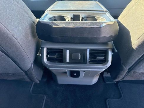 Used 2021 Ford F150 XLT image 33