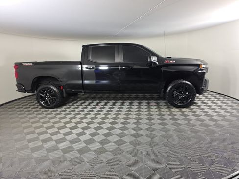 Used 2022 Chevrolet Silverado 1500 LT Trail Boss w/ Convenience Package II AWD/4WD image 6