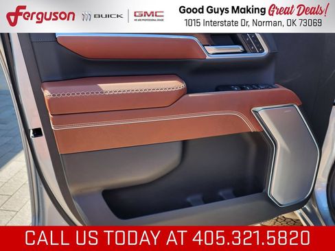 New 2026 GMC Sierra 3500 Denali Ultimate AWD/4WD image 15