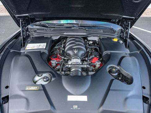 Used 2018 Maserati GranTurismo Sport RWD image 38