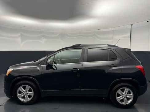 Used 2015 Chevrolet Trax LT w/ LT Plus Package FWD image 3