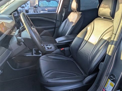 Used 2021 Ford Mustang Mach-E Premium image 5