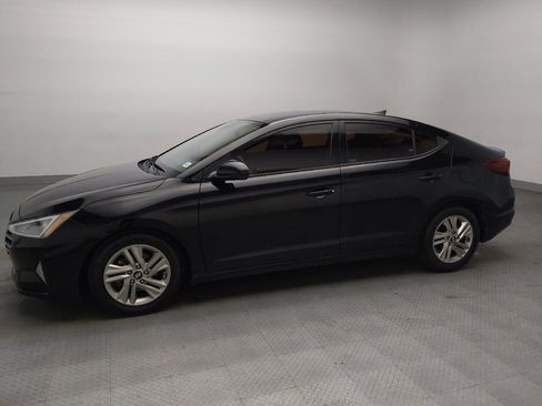 Used 2019 Hyundai Elantra SEL w/ Cargo Package FWD image 2