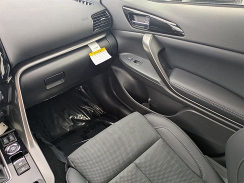 New 2025 Mitsubishi Eclipse Cross AWD image 18