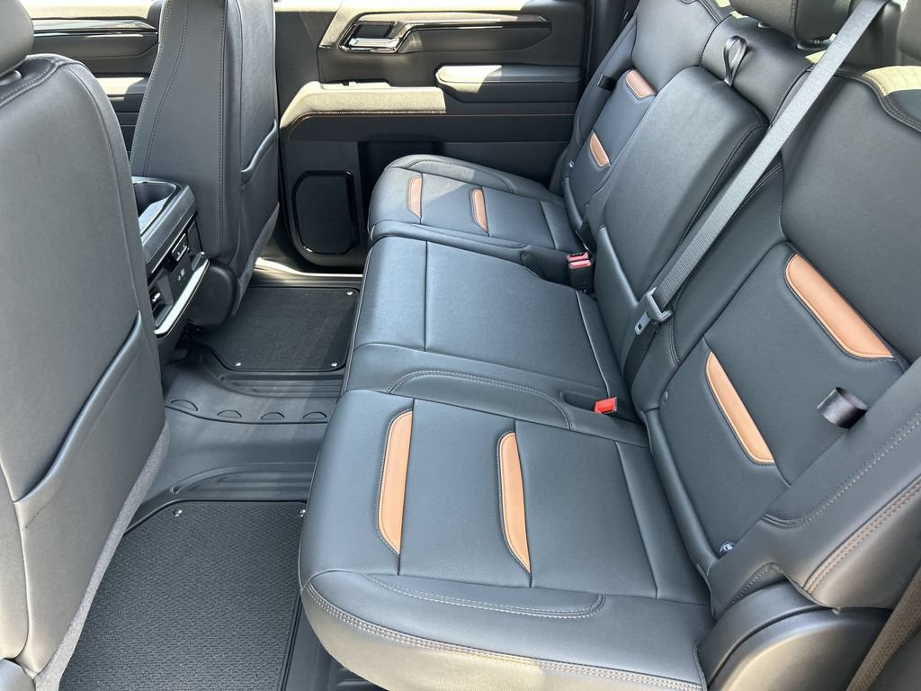 New 2026 GMC Sierra 3500 AT4 w/ AT4 Premium Plus Package AWD/4WD image 26