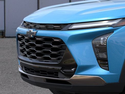 New 2026 Chevrolet Trax ACTIV w/ Sunroof Package FWD image 27