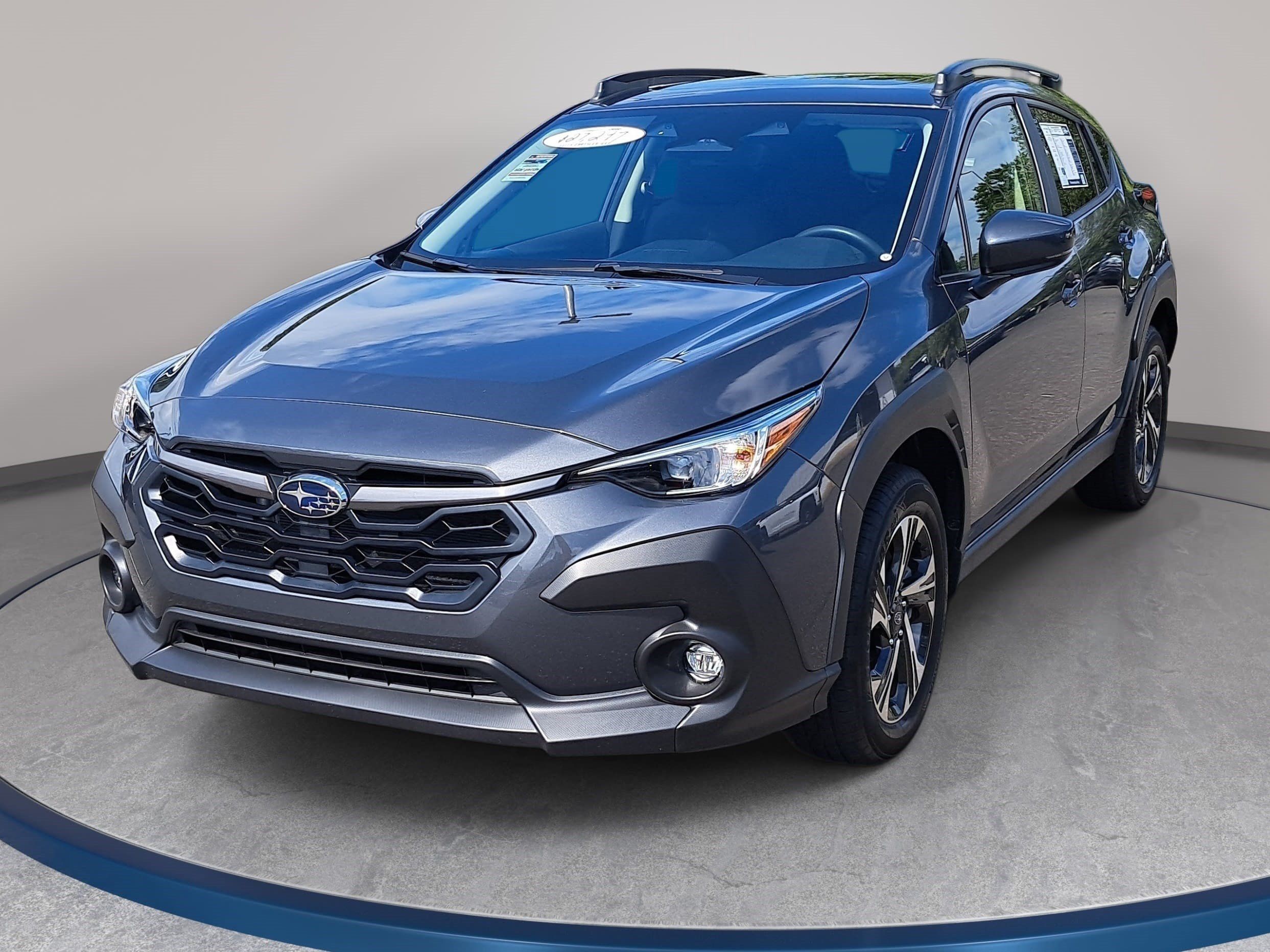 Used 2025 Subaru Crosstrek 2.5i Premium AWD/4WD image 1