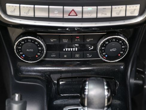 Used 2016 Mercedes-Benz G 550 image 35