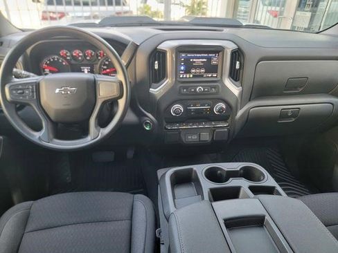 Certified 2024 Chevrolet Silverado 1500 Custom Trail Boss w/ Turbomax Blackout Package AWD/4WD image 18