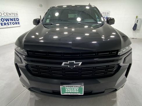 Used 2024 Chevrolet Suburban RST w/ Luxury Package AWD/4WD image 3