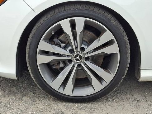 Used 2019 Mercedes-Benz CLA 250 4MATIC image 27