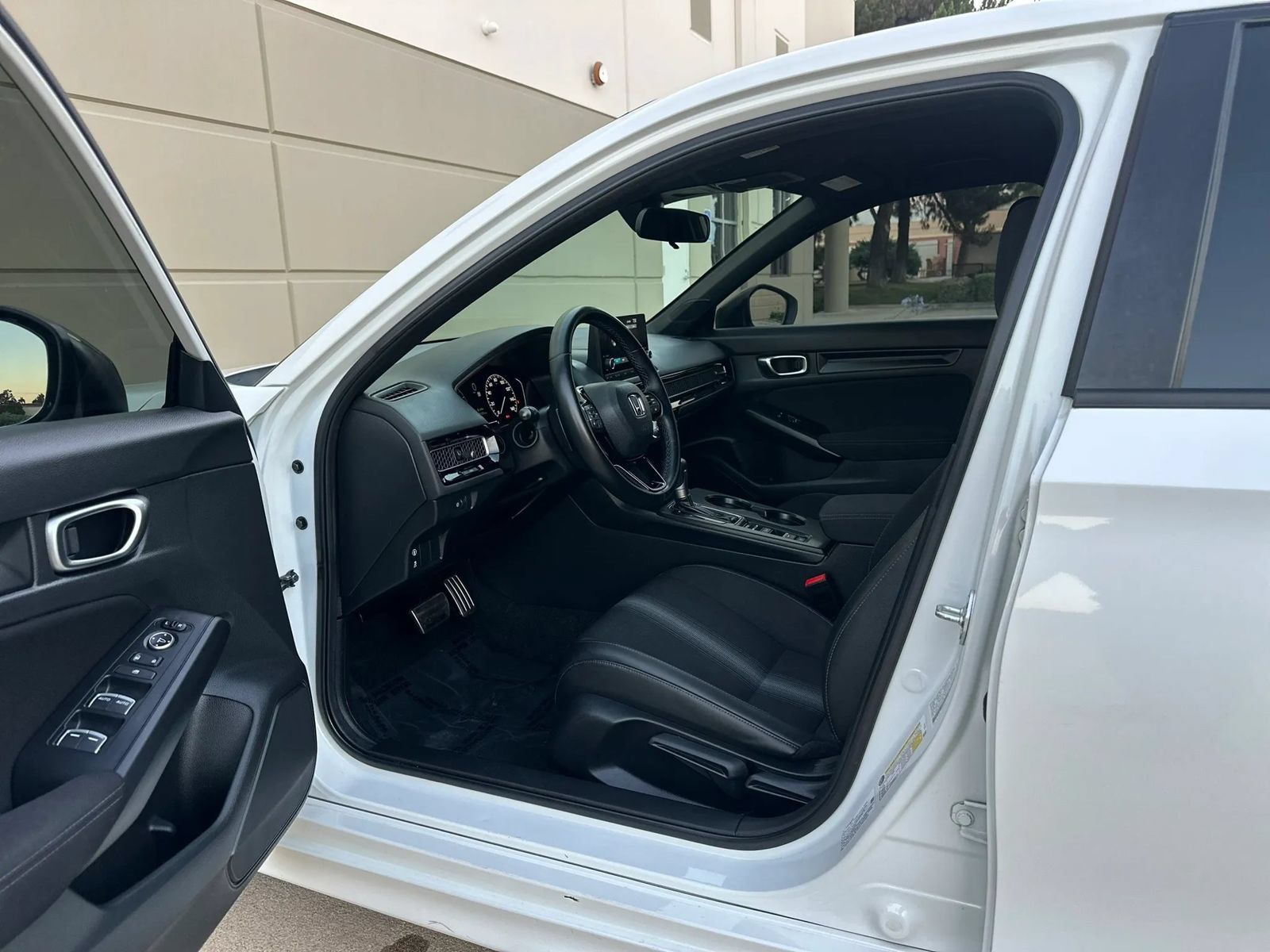 Used 2024 Honda Civic Sport image 10