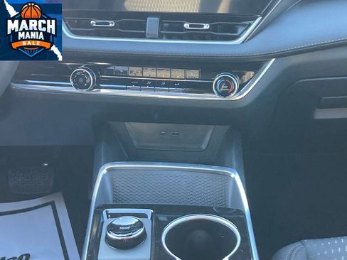 New 2026 Chevrolet Equinox LT image 18