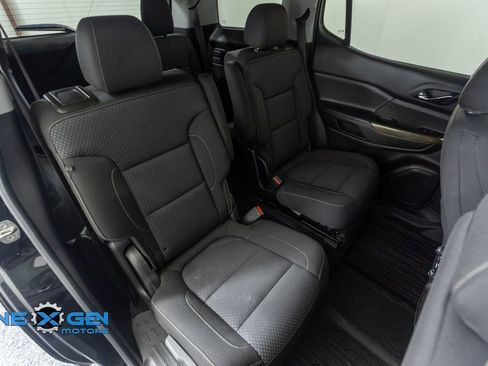 Used 2021 GMC Acadia SLE w/ Driver Convenience Package AWD/4WD image 38