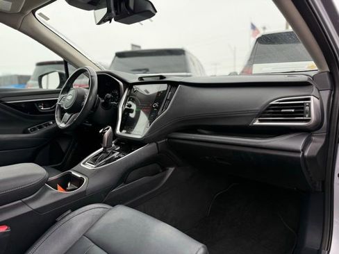 Used 2024 Subaru Outback Touring image 18