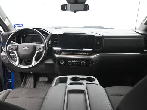 Used 2023 Chevrolet Silverado 1500 LT Trail Boss w/ Protection Package AWD/4WD image 16