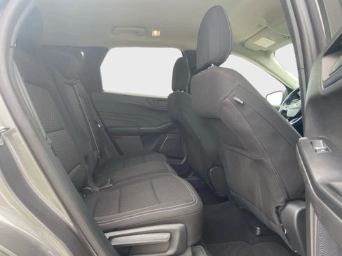 Used 2024 Ford Escape Active AWD/4WD image 17