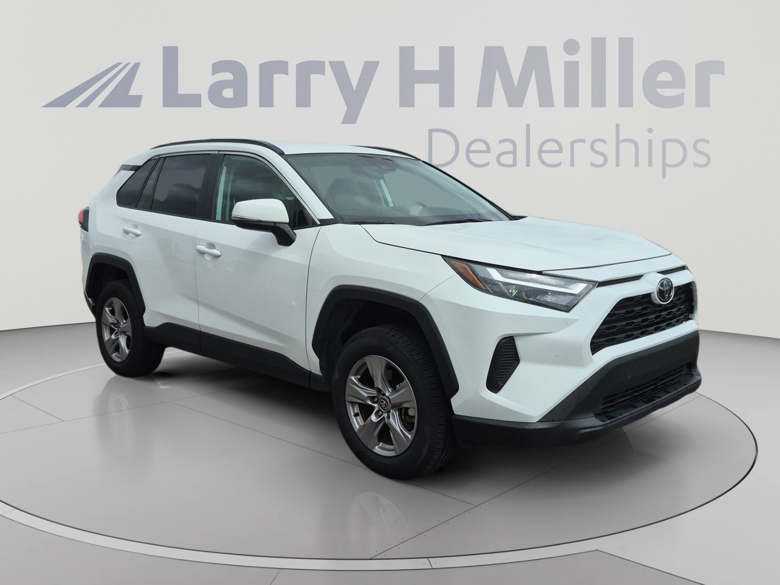 Certified 2025 Toyota RAV4 XLE AWD/4WD image 7