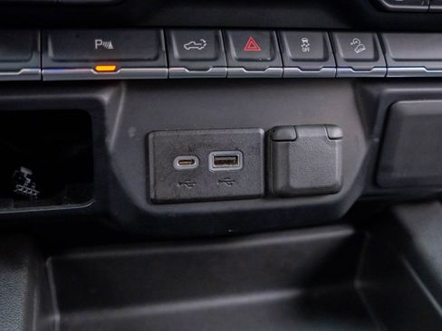 Used 2022 Chevrolet Silverado 1500 LT Trail Boss w/ Safety Package image 28