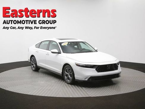 Used 2024 Honda Accord EX image 49