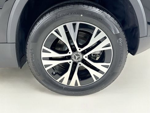 Used 2025 Mercedes-Benz GLA 250 image 30