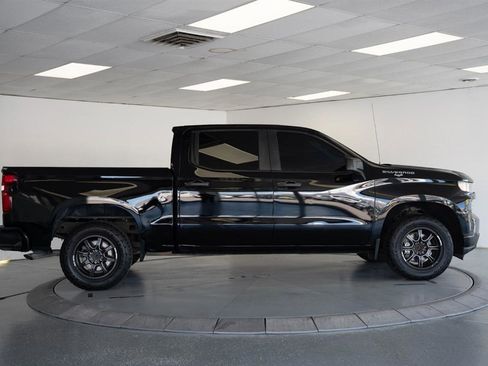 Used 2021 Chevrolet Silverado 1500 Custom w/ Safety Confidence Package AWD/4WD image 8