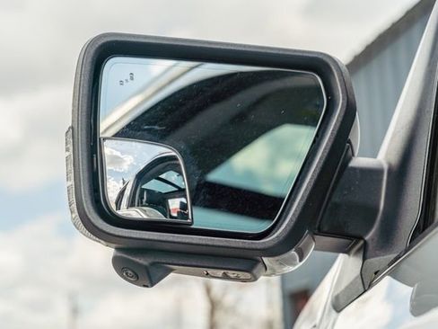 Used 2021 Ford F150 Limited image 11