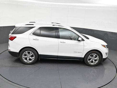 Used 2020 Chevrolet Equinox Premier image 17