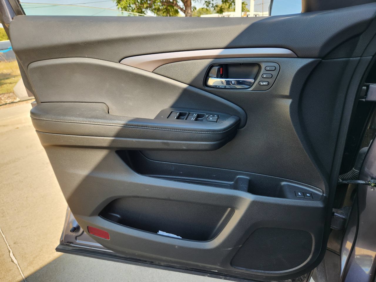 Used 2022 Honda Pilot Special Edition image 16