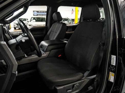 Used 2017 Ford F150 XLT w/ Equipment Group 302A Luxury AWD/4WD image 29
