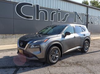 Used 2023 Nissan Rogue S video 1